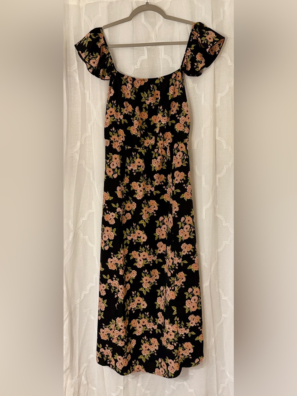 🌹 Amuse Society Black Floral Off-the-Shoulder Maxi Dress | Medium